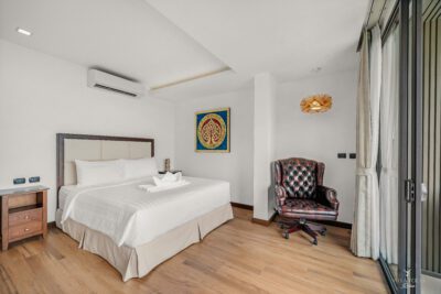 Bedroom 1 villa yoco left