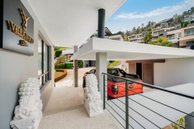 Entrance and car port