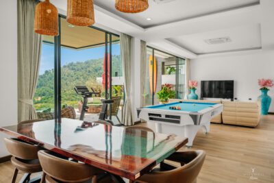 Kitchen table and living room