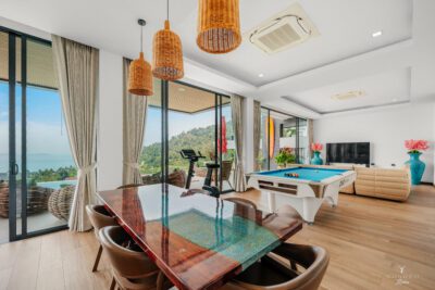 Villa yoco kitchen to living room