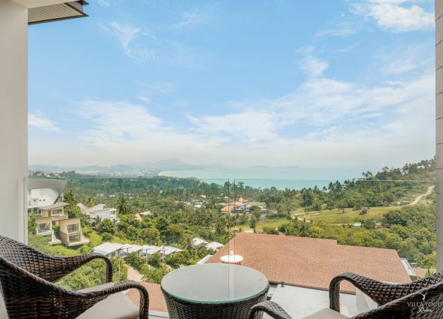 Bedroom 3 balcony view villa yoco