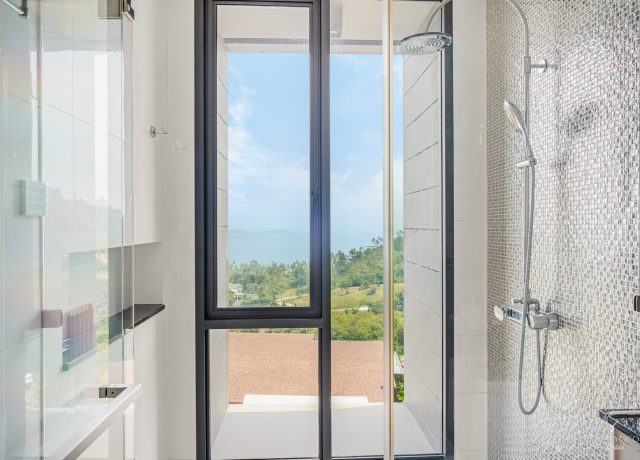 Bedroom 3 shower area villa yoco